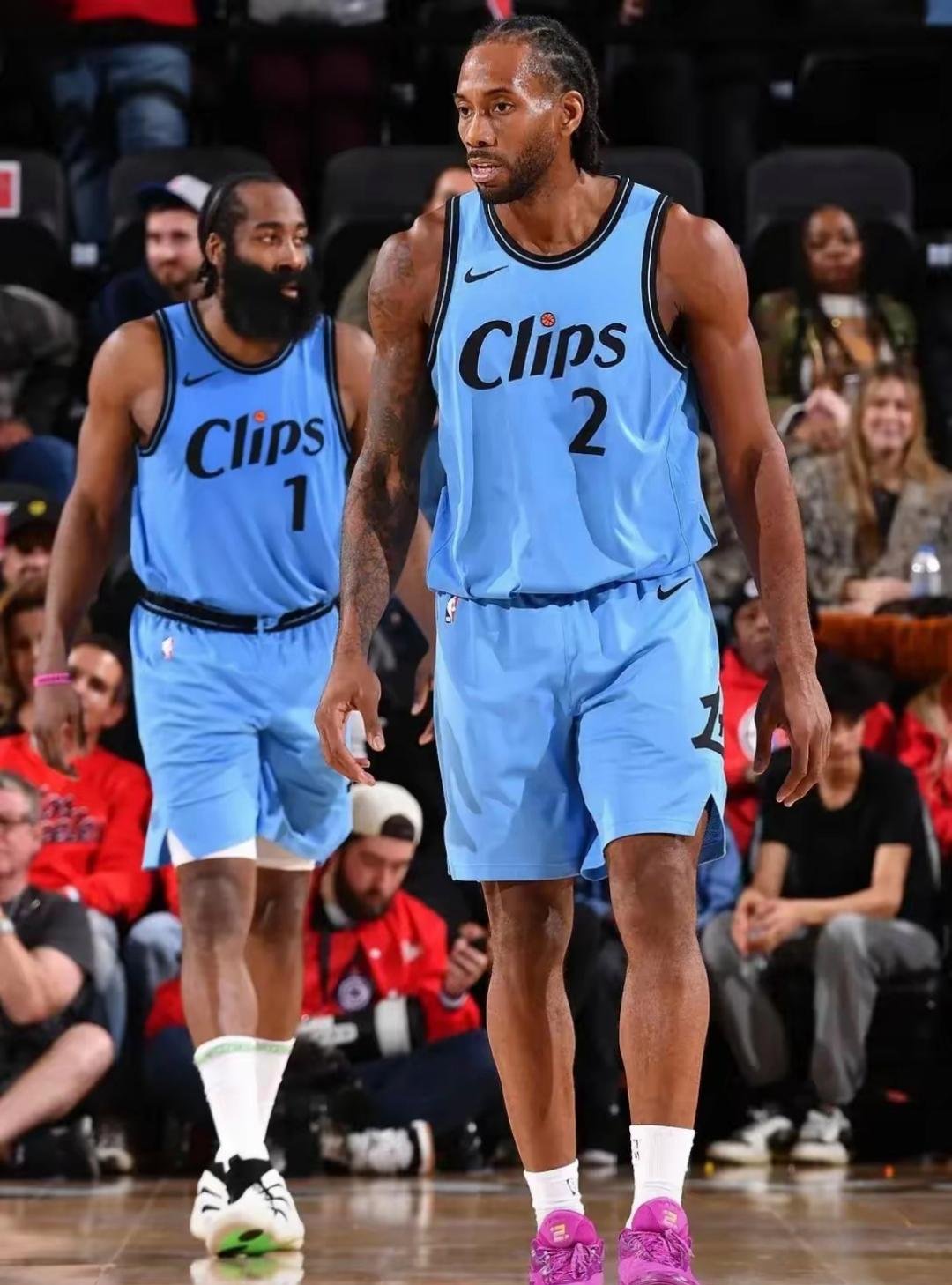 洛杉矶快船发布备战花絮，冲刺阶段豪取连胜，意甲任务艰巨，纪律约束更严格的简单介绍